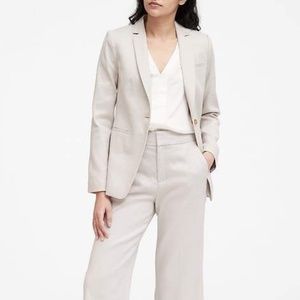 Banana Republic Long & Lean-Fit Linen-Cotton Blazer, size 0, beige/gray color